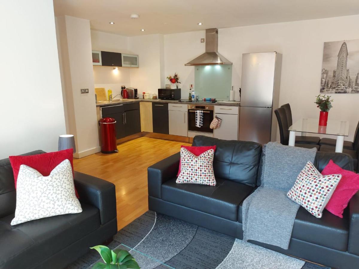 City 2 Bed, 2 Bath, Free Parking & Wifi Sheffield Exterior photo